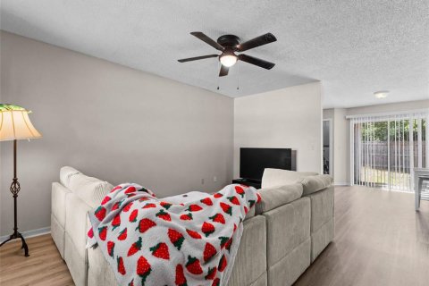 Propiedad comercial en venta en Cocoa, Florida, 150.13 m2 № 1818900 - foto 6