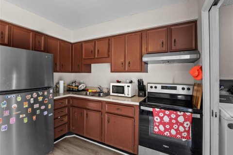 Propiedad comercial en venta en Cocoa, Florida, 150.13 m2 № 1818900 - foto 13