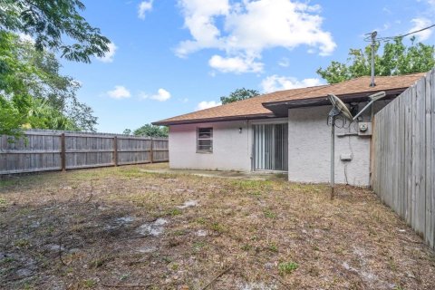 Propiedad comercial en venta en Cocoa, Florida, 150.13 m2 № 1818900 - foto 25