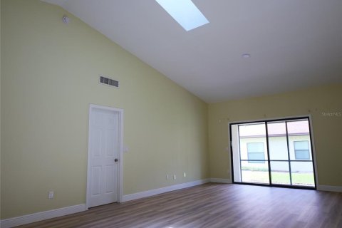 Condominio en venta en Winter Park, Florida, 2 dormitorios, 120.31 m2 № 2115786 - foto 9