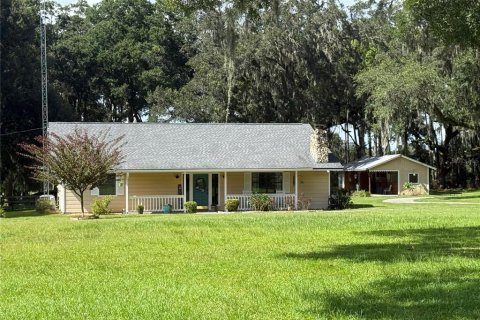 Villa ou maison à Ocala, Floride 3 chambres, 195.09 m2 № 2373730