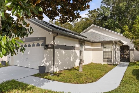 House in Orlando, Florida 2 bedrooms, 148.09 sq.m. № 2406359 - photo 14