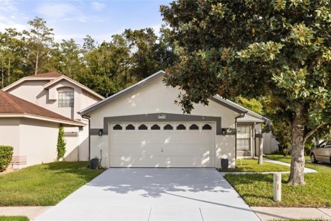 House in Orlando, Florida 2 bedrooms, 148.09 sq.m. № 2406359 - photo 18