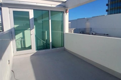 Apartment in Miami Beach, Florida 2 bedrooms, 97.08 sq.m. № 1994839 - photo 7