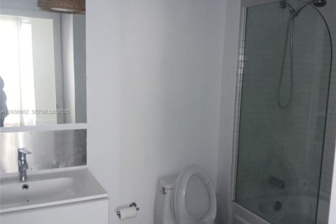 Apartment in Miami Beach, Florida 2 bedrooms, 97.08 sq.m. № 1994839 - photo 9