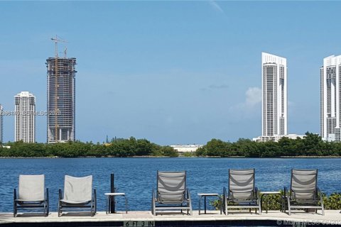 Copropriété à louer à Aventura, Floride: 2 chambres, 110.65 m2 № 2400702 - photo 20