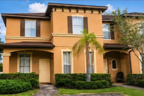 Townhouse in Davenport, Florida 4 bedrooms, 172.43 sq.m. № 2229211
