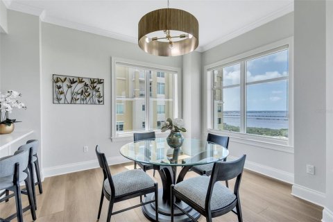 Condo in Palmetto, Florida, 4 bedrooms  № 2429188 - photo 7