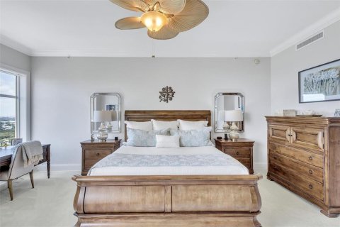 Condo in Palmetto, Florida, 4 bedrooms  № 2429188 - photo 12