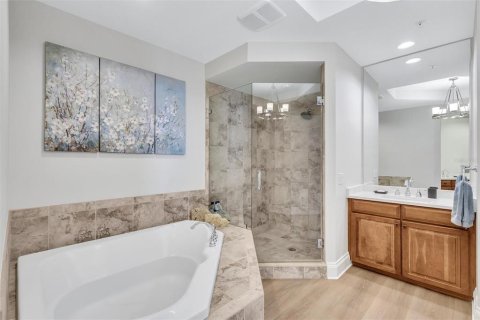 Condo in Palmetto, Florida, 4 bedrooms  № 2429188 - photo 16