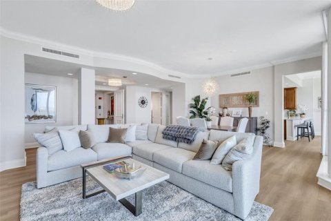 Condo in Palmetto, Florida, 4 bedrooms  № 2429188 - photo 9