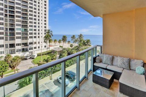 Condominio en venta en Hollywood, Florida, 44.78 m2 № 2006268 - foto 10