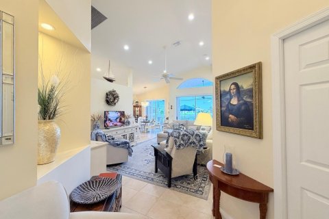 Villa ou maison à louer à Port St. Lucie, Floride: 2 chambres, 154.31 m2 № 2407969 - photo 4