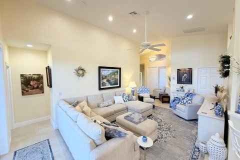 Villa ou maison à louer à Port St. Lucie, Floride: 2 chambres, 154.31 m2 № 2407969 - photo 9