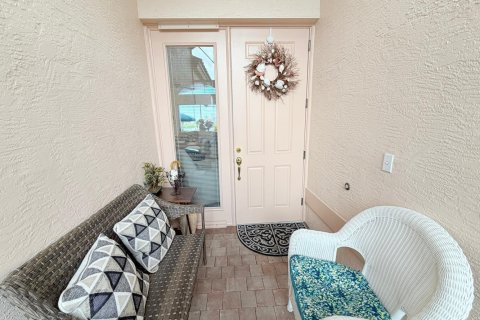 Villa ou maison à louer à Port St. Lucie, Floride: 2 chambres, 154.31 m2 № 2407969 - photo 2