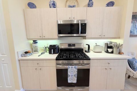Villa ou maison à louer à Port St. Lucie, Floride: 2 chambres, 154.31 m2 № 2407969 - photo 11