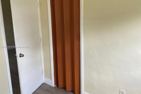 Apartment in Homestead, Florida 2 bedrooms, 106.84 sq.m. № 1892167 - photo 13