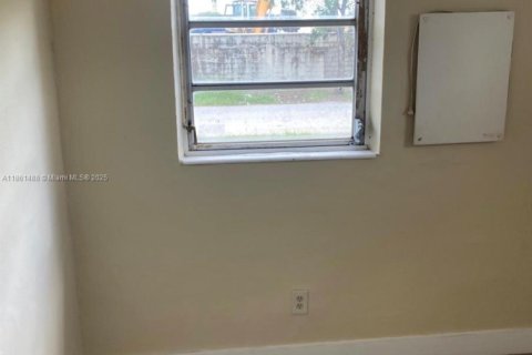 Apartment in Homestead, Florida 2 bedrooms, 106.84 sq.m. № 1892167 - photo 15