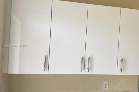 Apartment in Homestead, Florida 2 bedrooms, 106.84 sq.m. № 1892167 - photo 2