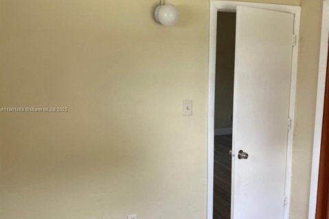 Apartment in Homestead, Florida 2 bedrooms, 106.84 sq.m. № 1892167 - photo 12