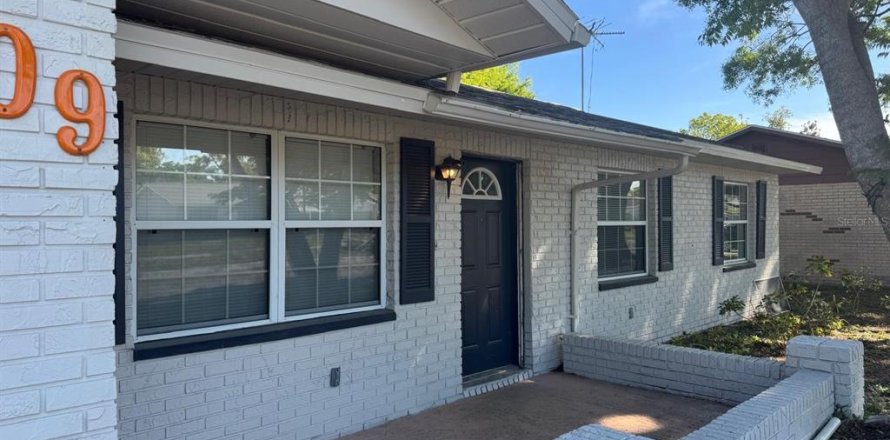 Villa ou maison à Seffner, Floride 3 chambres, 104.98 m2 № 2430310