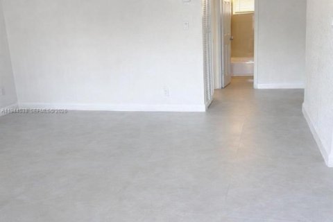 Casa en alquiler en Dania Beach, Florida, 2 dormitorios, 190.82 m2 № 2001077 - foto 6