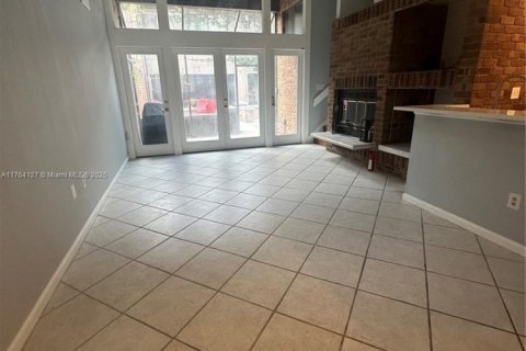 Touwnhouse à louer à Gainesville, Floride: 3 chambres № 1693284 - photo 20