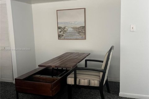 Touwnhouse à louer à Gainesville, Floride: 3 chambres № 1693284 - photo 30