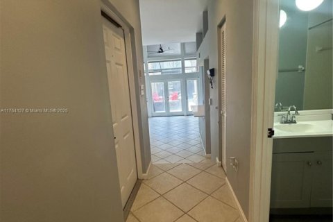 Touwnhouse à louer à Gainesville, Floride: 3 chambres № 1693284 - photo 22