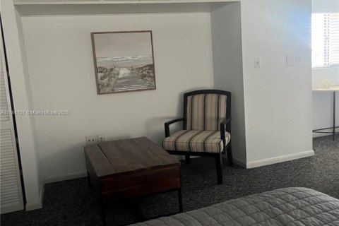 Touwnhouse à louer à Gainesville, Floride: 3 chambres № 1693284 - photo 29