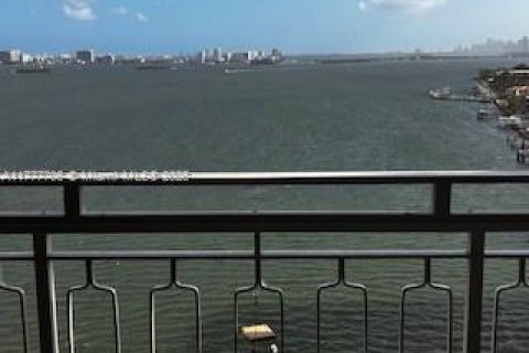 Condominio en venta en Miami, Florida, 2 dormitorios, 130.81 m2 № 1961452 - foto 14