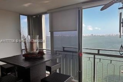 Condominio en venta en Miami, Florida, 2 dormitorios, 130.81 m2 № 1961452 - foto 8