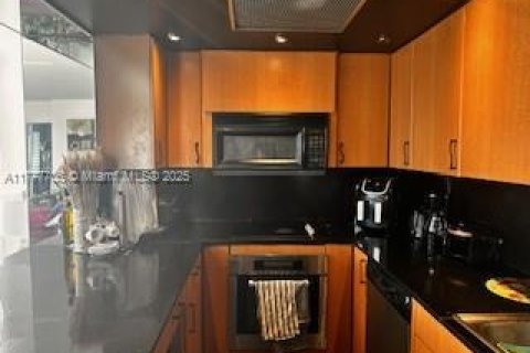 Condominio en venta en Miami, Florida, 2 dormitorios, 130.81 m2 № 1961452 - foto 17