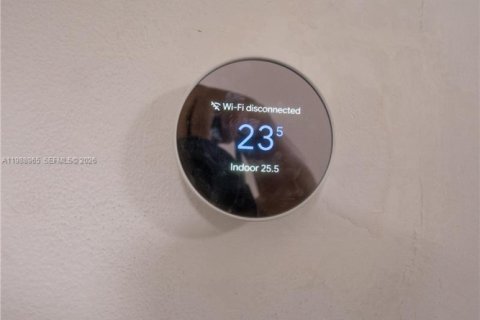 Condo in Lauderdale Lakes, Florida, 1 bedroom № 2051784 - photo 11