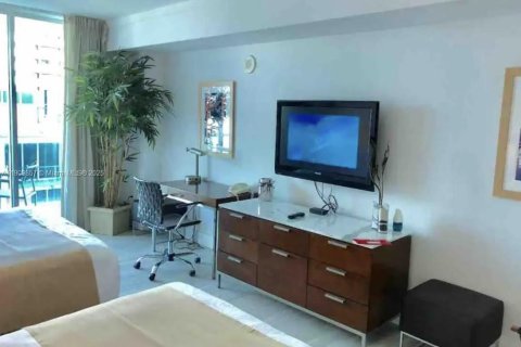 Купить кондоминиум в Майами, Флорида 3 спальни, 140.75м2, № 1966117 - фото 21