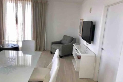 Купить кондоминиум в Майами, Флорида 3 спальни, 140.75м2, № 1966117 - фото 8