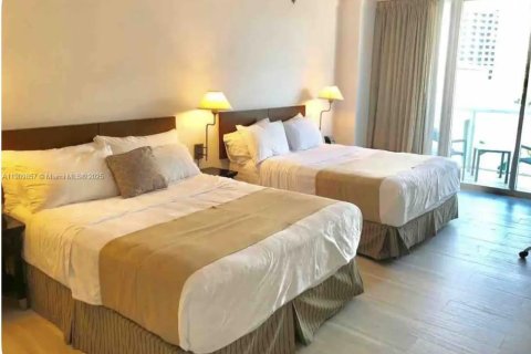 Купить кондоминиум в Майами, Флорида 3 спальни, 140.75м2, № 1966117 - фото 17