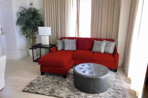 Купить кондоминиум в Майами, Флорида 3 спальни, 140.75м2, № 1966117 - фото 5