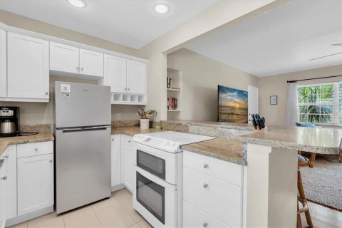 Condominio en alquiler en Saint Pete Beach, Florida, 2 dormitorios, 73.86 m2 № 1791673 - foto 10