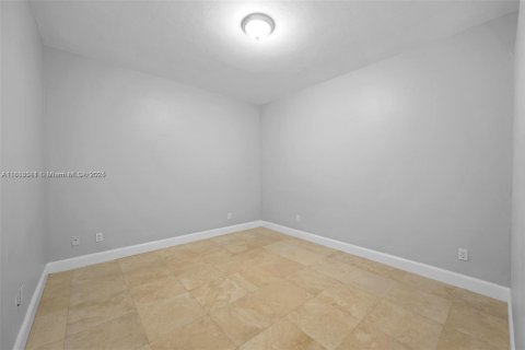 Купить кондоминиум в Норт-Майами, Флорида 3 спальни, 221.57м2, № 1942279 - фото 17