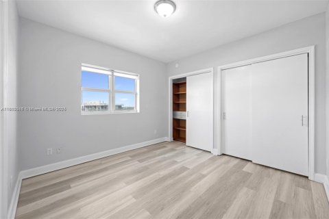 Купить кондоминиум в Норт-Майами, Флорида 3 спальни, 221.57м2, № 1942279 - фото 19