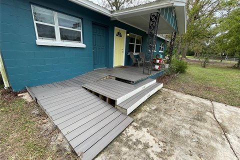House in Newberry, Florida 4 bedrooms, 142.7 sq.m. № 1442223 - photo 3
