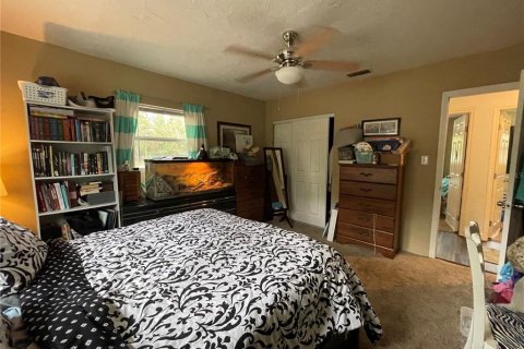 House in Newberry, Florida 4 bedrooms, 142.7 sq.m. № 1442223 - photo 23