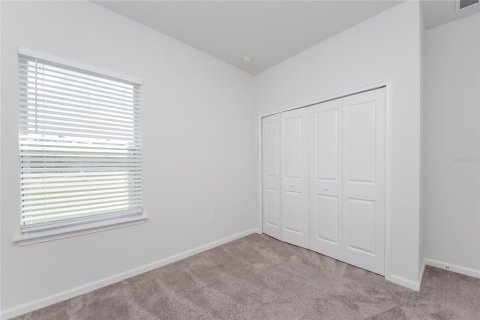 Villa ou maison à louer à Kissimmee, Floride: 4 chambres, 144.46 m2 № 1902799 - photo 8