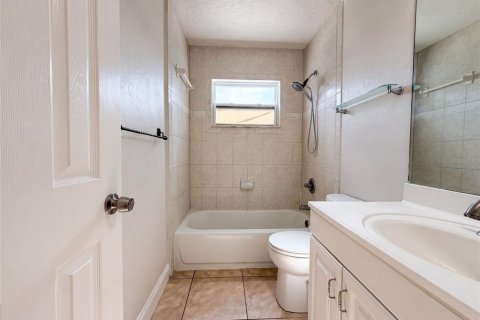 Casa en venta en Venice, Florida, 4 dormitorios, 155.89 m2 № 2227374 - foto 18