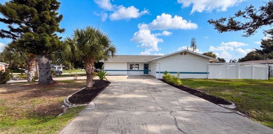 Casa en Venice, Florida 4 dormitorios, 155.89 m2 № 2227374
