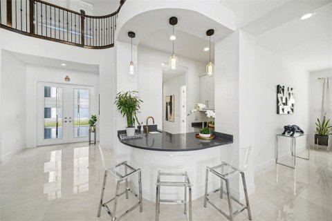 House in Wesley Chapel, Florida 4 bedrooms, 418.15 sq.m. № 2141541 - photo 8