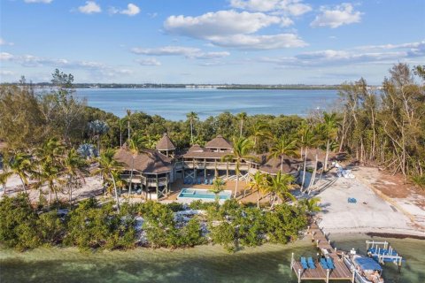 Casa en venta en Longboat Key, Florida, 5 dormitorios, 325.44 m2 № 1509115 - foto 1