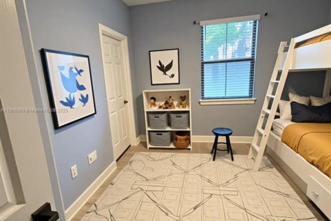 Casa en venta en Miami, Florida, 4 dormitorios, 210.42 m2 № 1897912 - foto 23