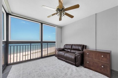 Condo in Clearwater, Florida, 1 bedroom  № 1904664 - photo 21